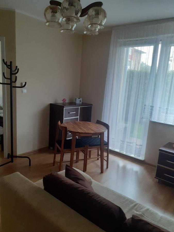 Sloneczny Apartament Z Malym Ogrodkiem Wejherowo Esterno foto