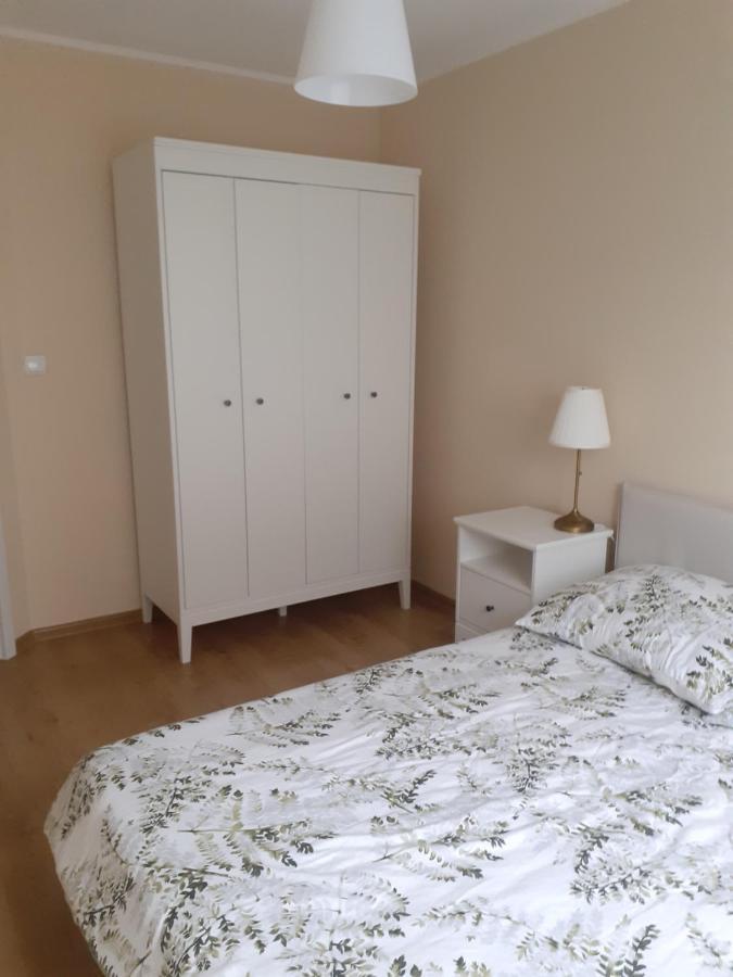 Sloneczny Apartament Z Malym Ogrodkiem Wejherowo Esterno foto